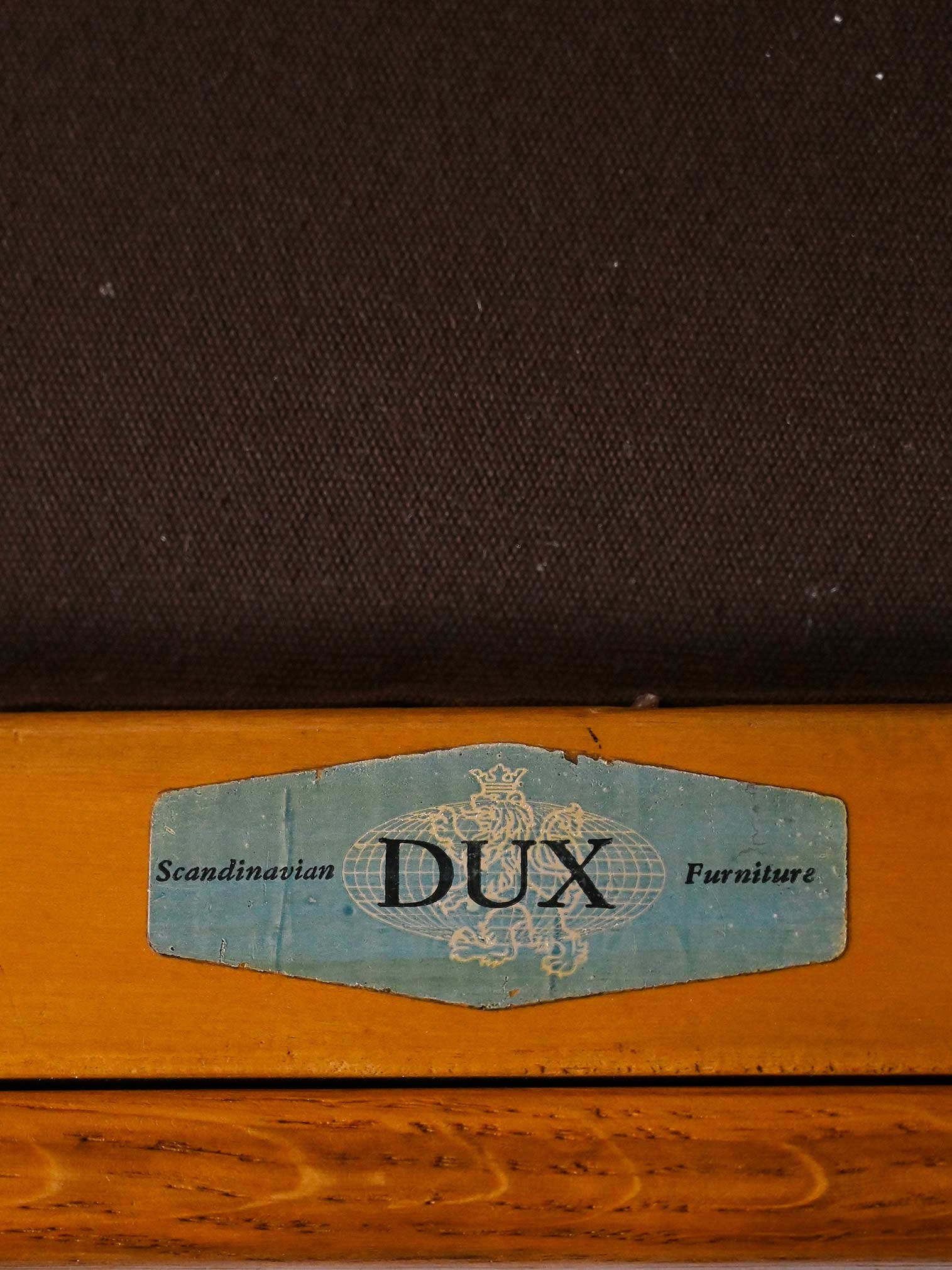 Poltrona svedese in teak di Folke Ohlsson per DUX 10