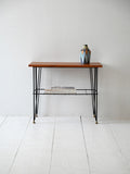 Comodino scandinavo vintage in legno e metallo