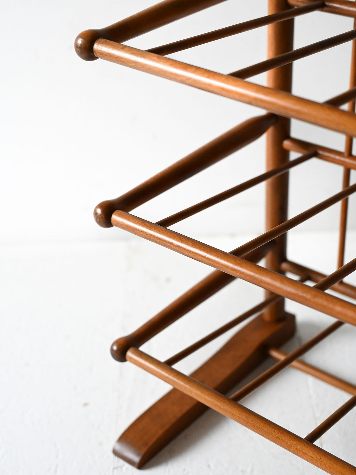 Portariviste scandinavo vintage anni 40 in betulla 5