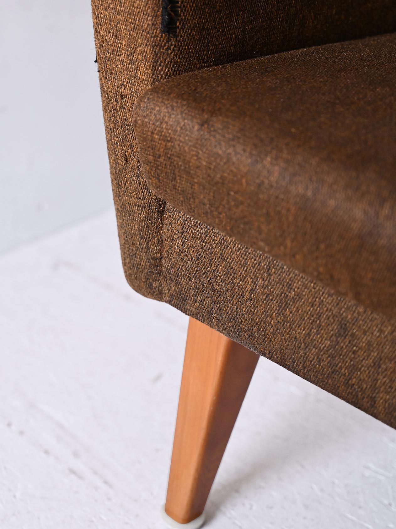 Poltrona vintage scandinava con tessuto originale