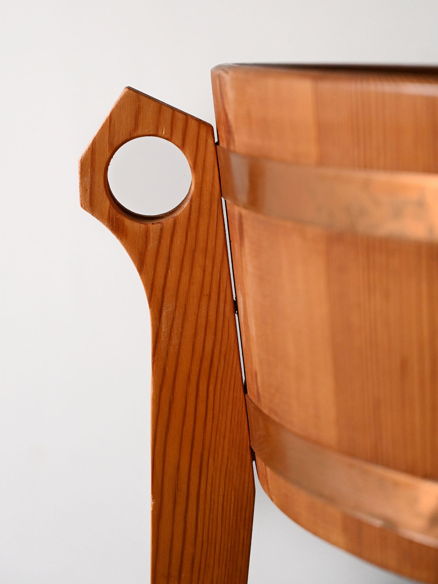 Portafiori scandinavo vintage in teak anni ’60 5