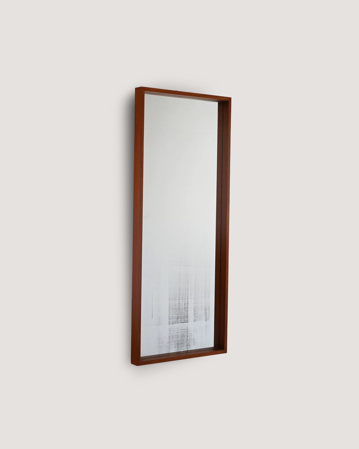 Specchio scandinavo anni ’70 in teak stile minimalista