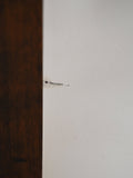 Specchio scandinavo con cornice in legno 4