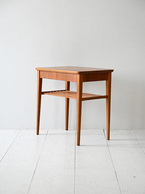 Comodino scandinavo vintage in teak con mensola 3