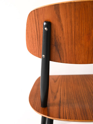 Sedia scandinava vintage con struttura nera 4