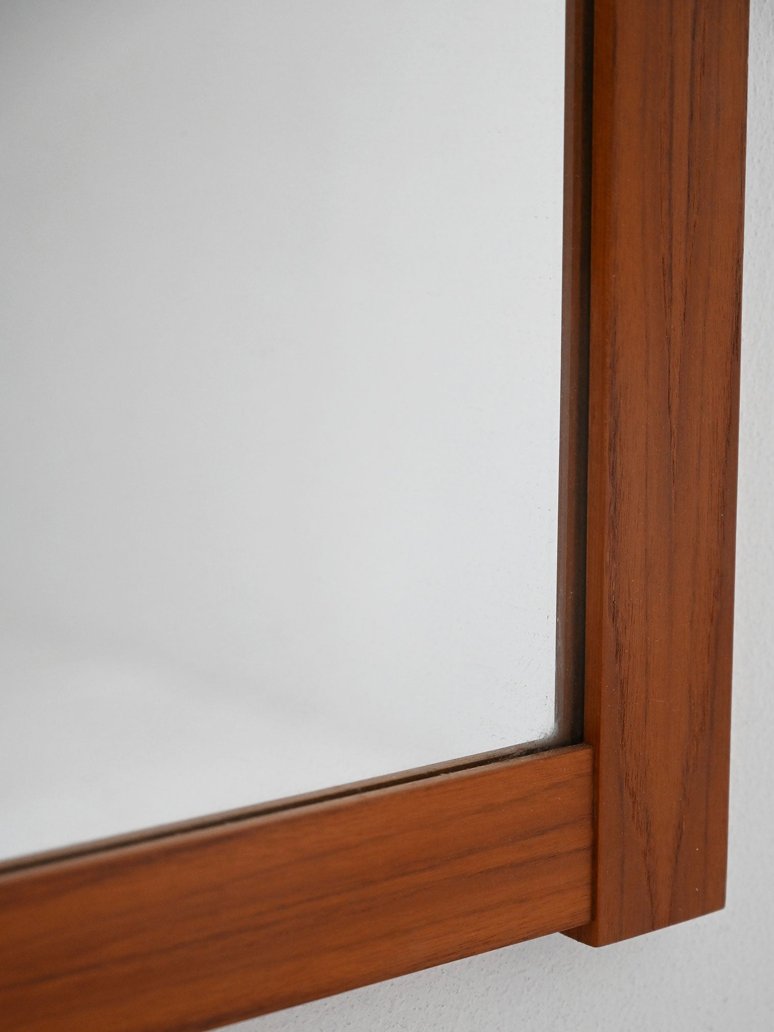 Specchio vintage scandinavo in teak anni '60 3