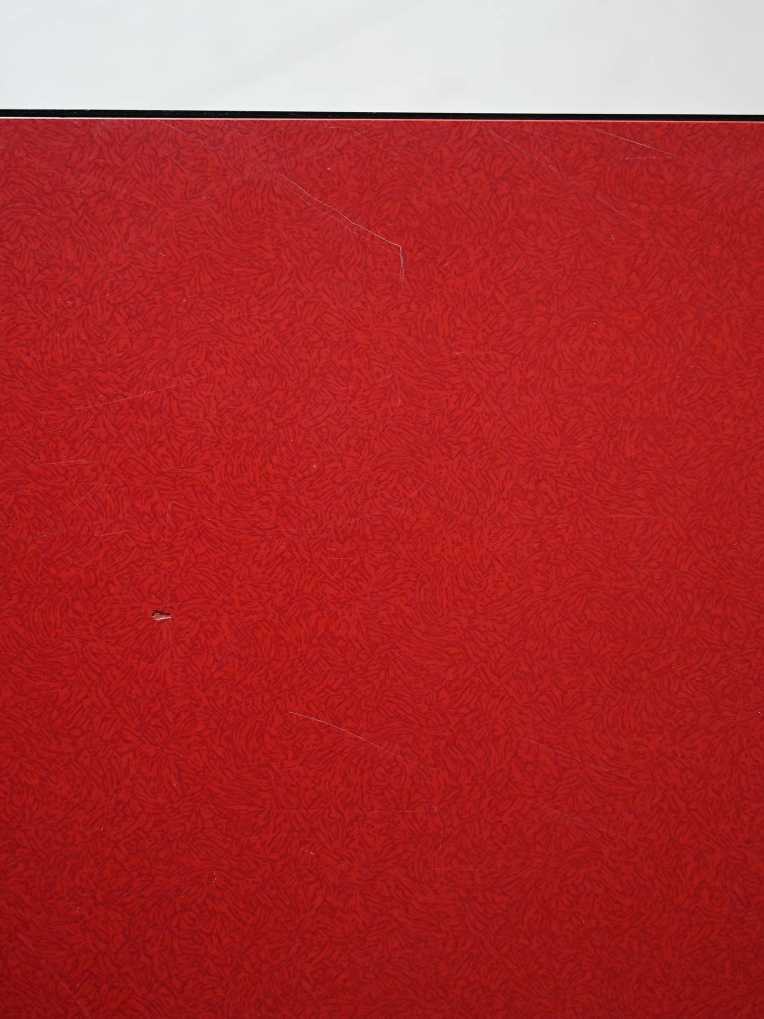Tavolo da pranzo scandinavo anni '60 con top in formica rossa 6