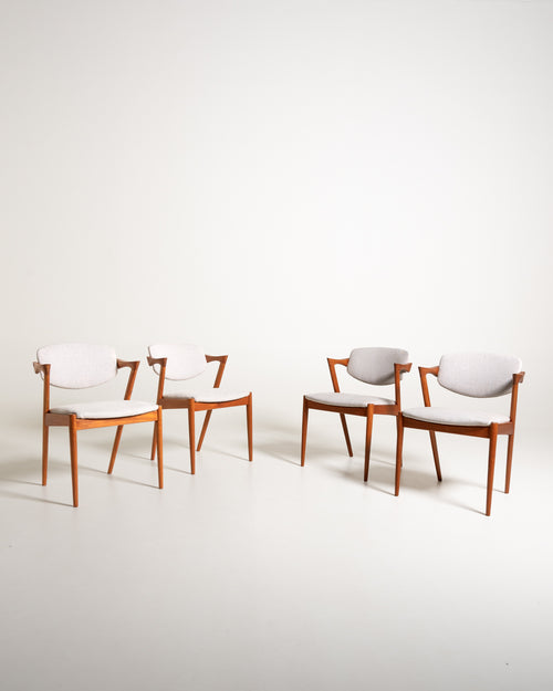Set di 4 sedie modello “42” di Kai Kristiansen in teak per Schou Andersen Møbelfabrik, Danimarca, anni '60