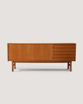 Sideboard scandinavo vintage in rovere con cassetti a latta