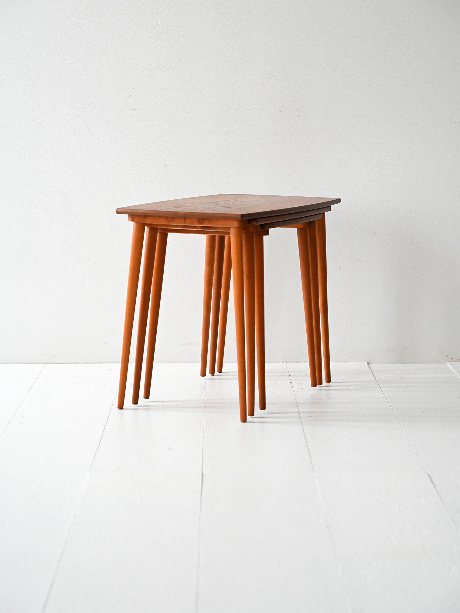 Coffee table scandinavi con incastro a scorrimento 3