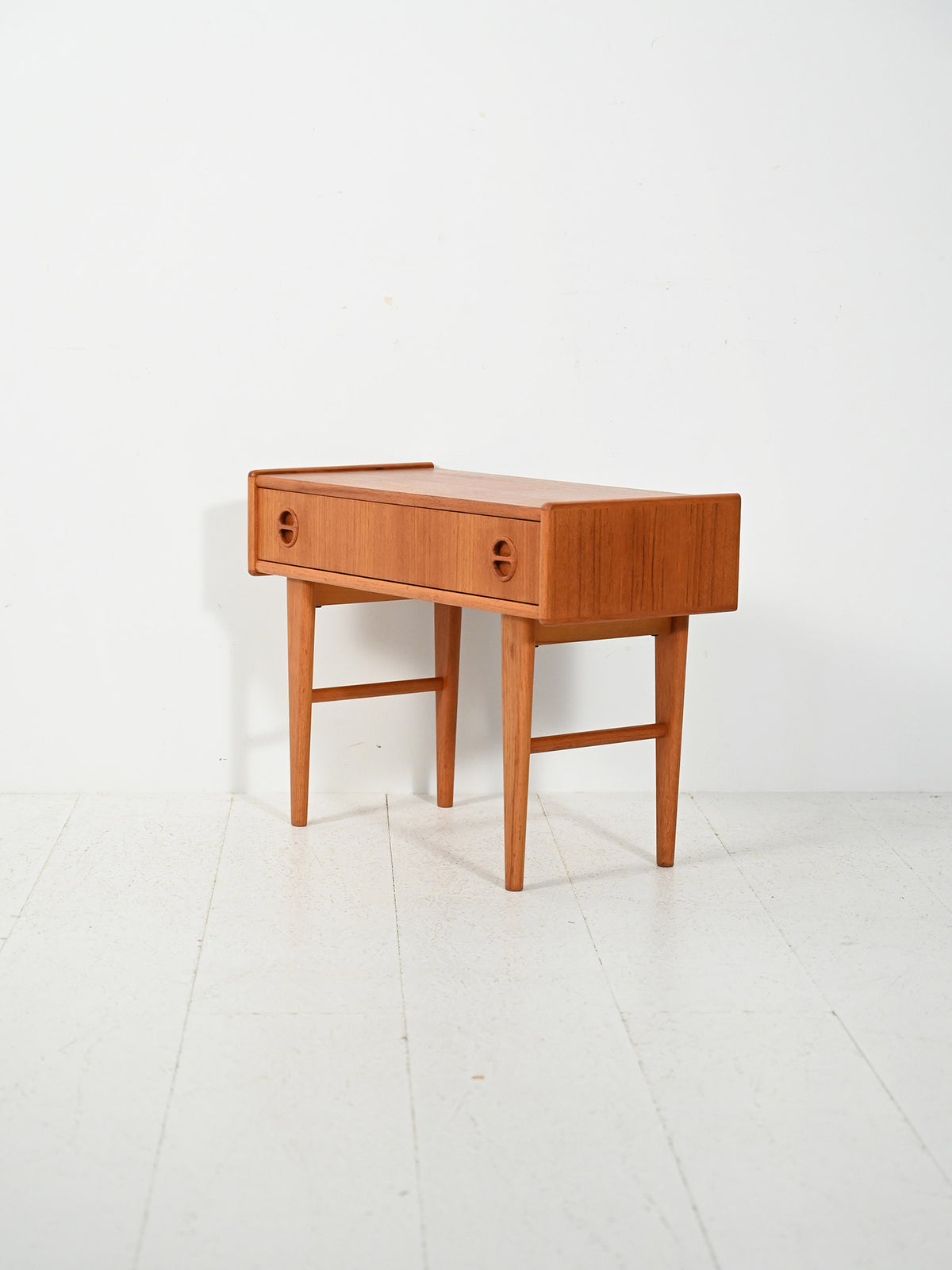 Comodino scandinavo anni ’50 3