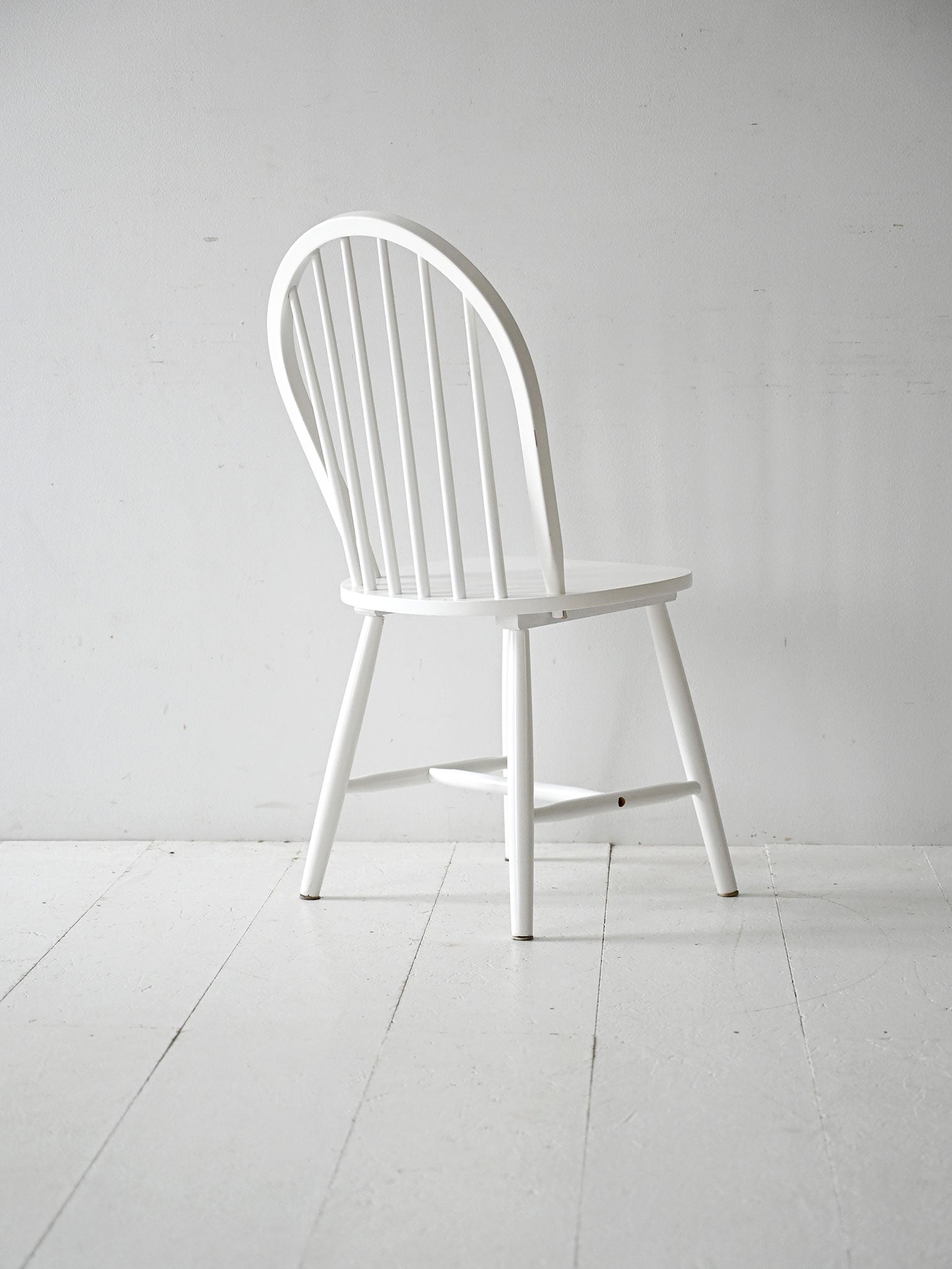 Sedia scandinava bianca 2