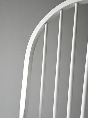 Sedia scandinava bianca 3