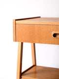 Comodino scandinavo in teak dal design geometrico 5