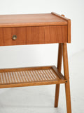 Comodino scandinavo anni 50 in teak con paglia di Vienna 6