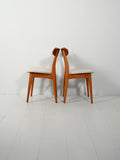 Coppia di sedie scandinave vintage con schienale a mezzaluna