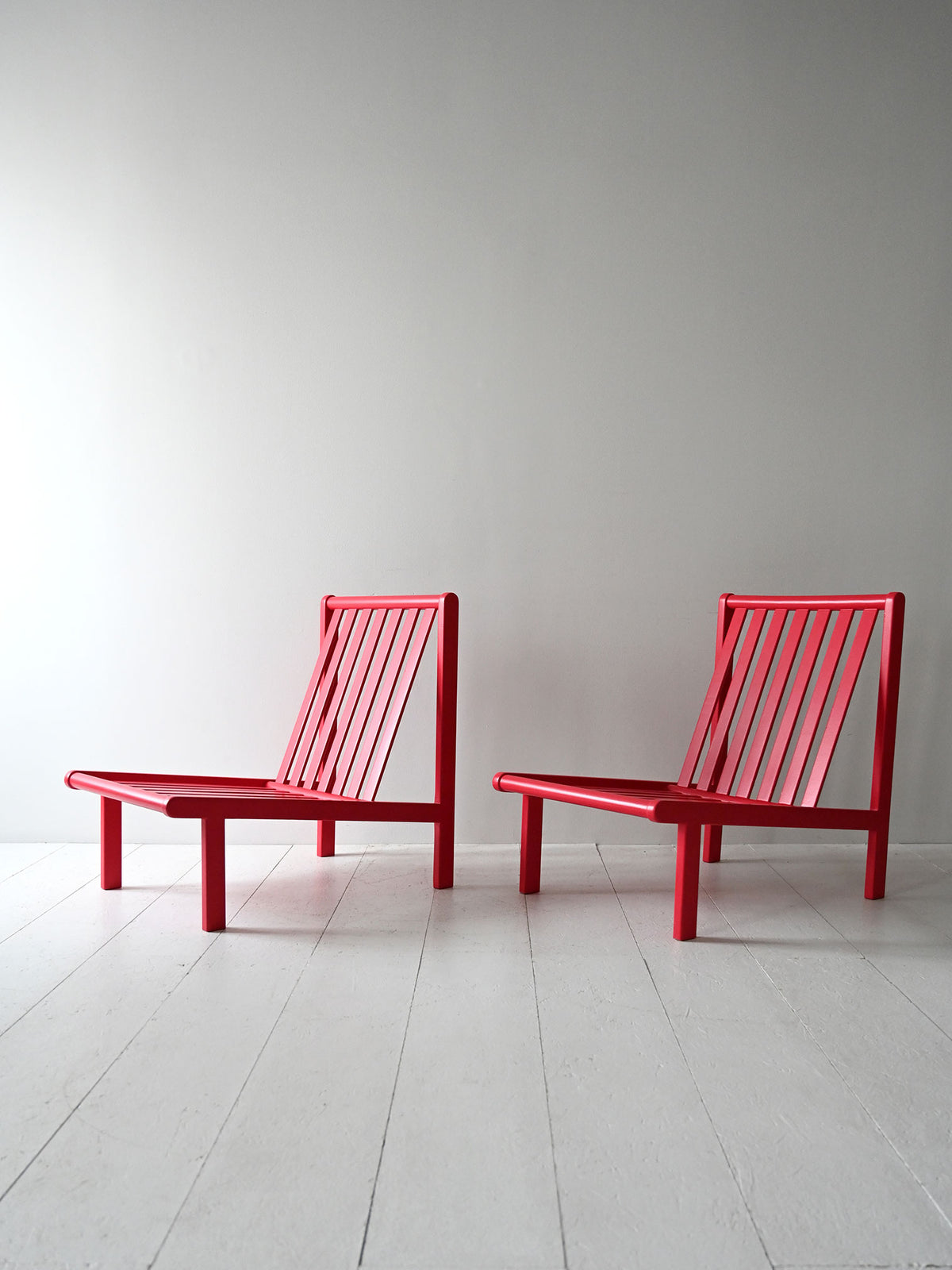 Coppia poltrone scandinave vintage rosso ciliegia 3