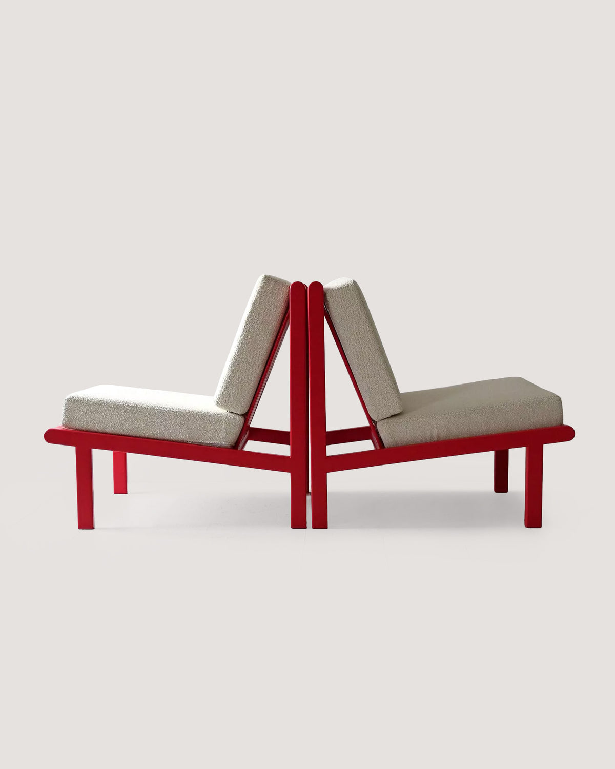 Coppia poltrone scandinave vintage rosso ciliegia