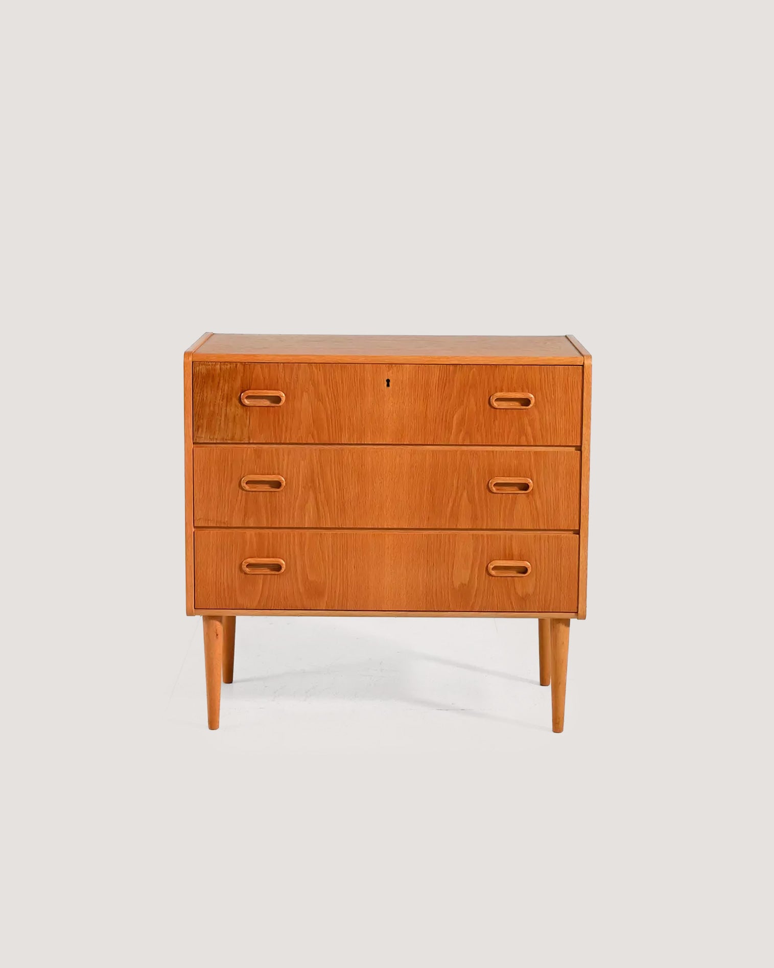 Cassettiera scandinava in rovere, anni ’60