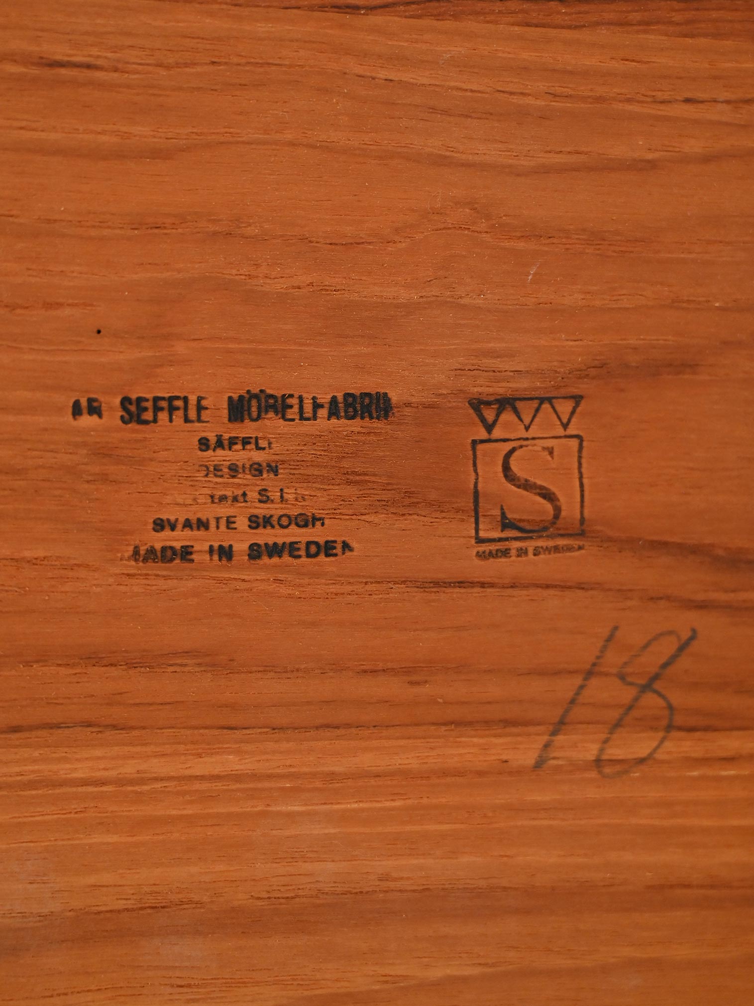 Tavolo rotondo allungabile in teak di Svante Skogh 8