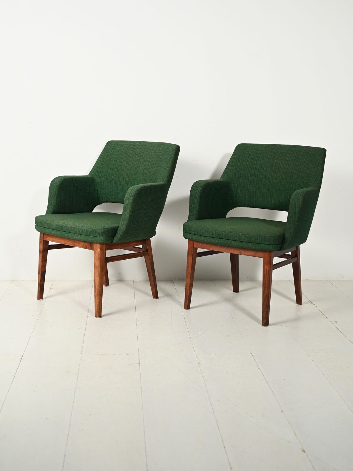 Coppia di poltroncine verdi Oslosund di Kinnarps anni ’50 2