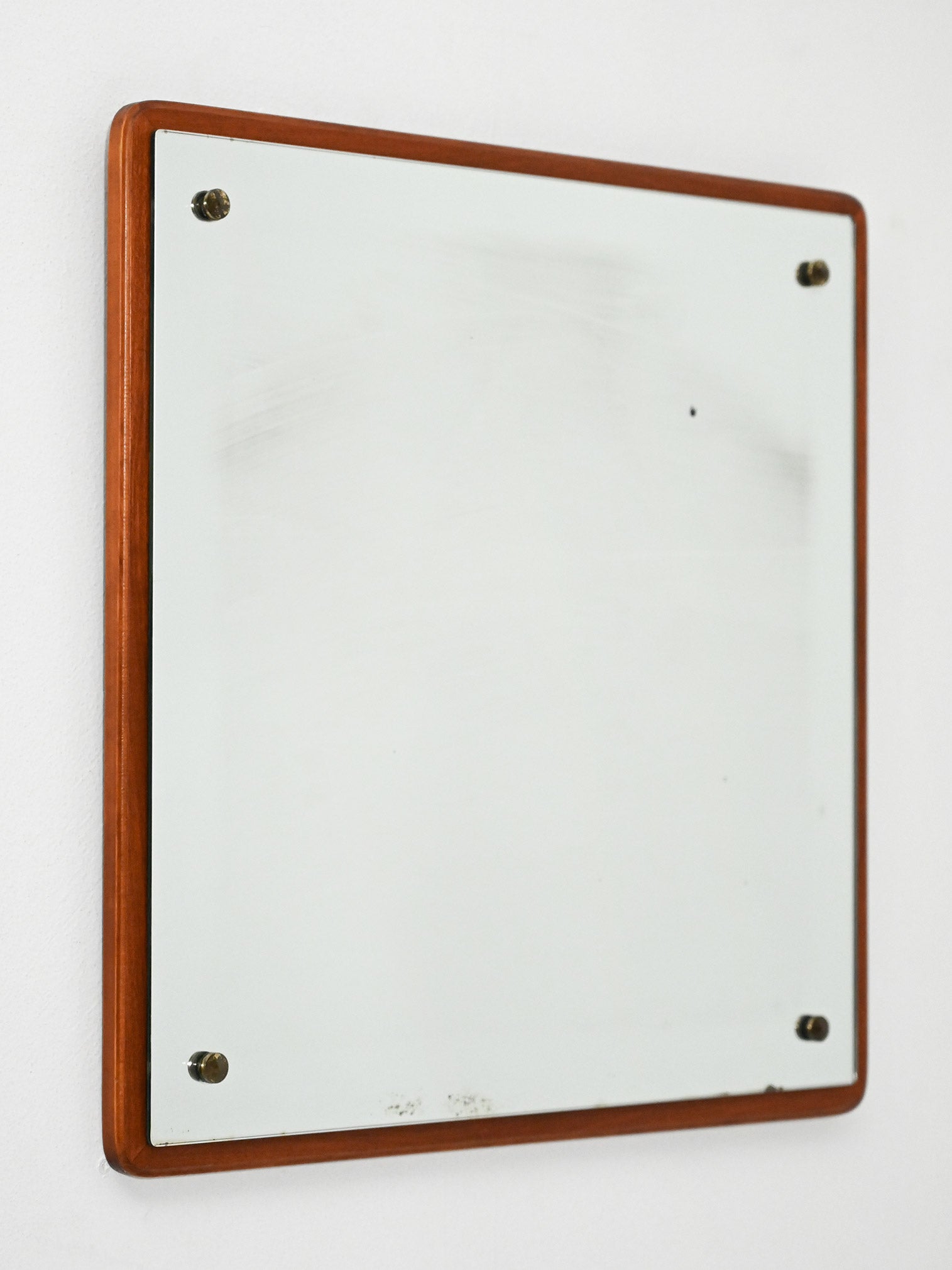 Specchio quadrato anni 60–70 in teak 1