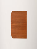 Comodino scandinavo in teak dalla silouhette allungata 8