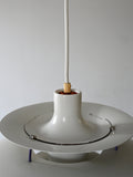Lampada a sospensione “PH5” di Poul Henningsen per Louis Poulsen 4