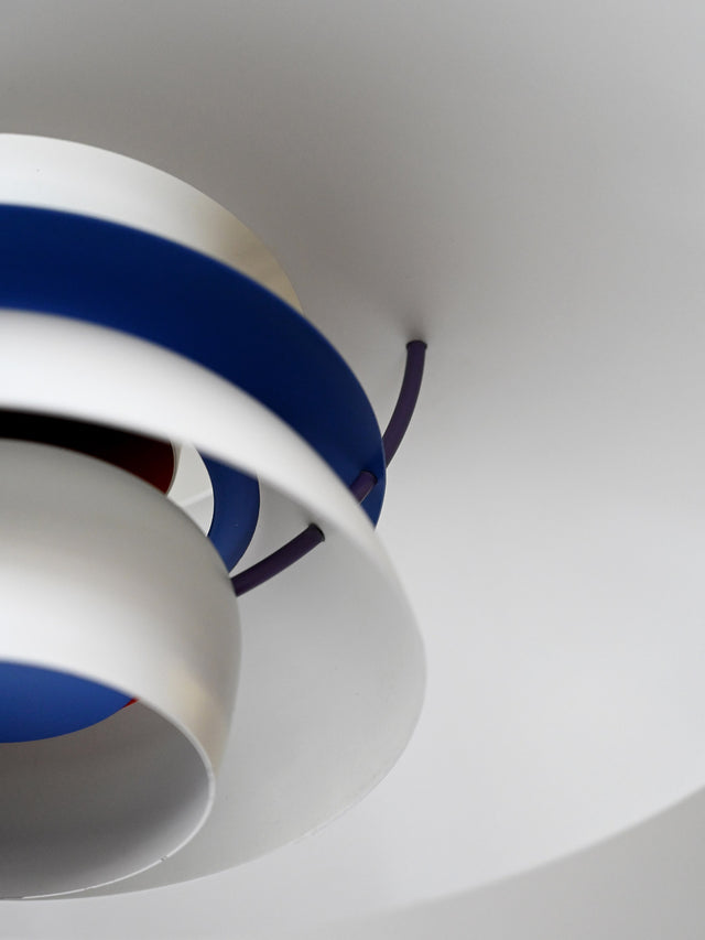 Lampada a sospensione “PH5” di Poul Henningsen per Louis Poulsen