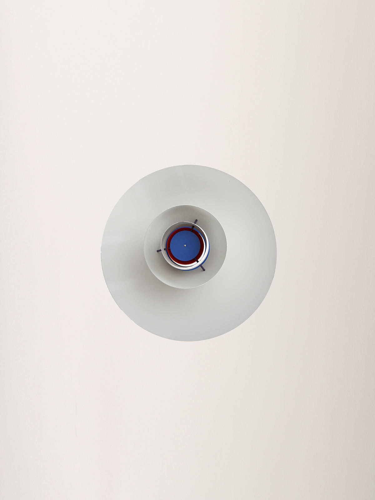 Lampada a sospensione “PH5” di Poul Henningsen per Louis Poulsen 6