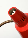 Lampada da tavolo rossa prodotta da Gemi rossa anni ’60 6