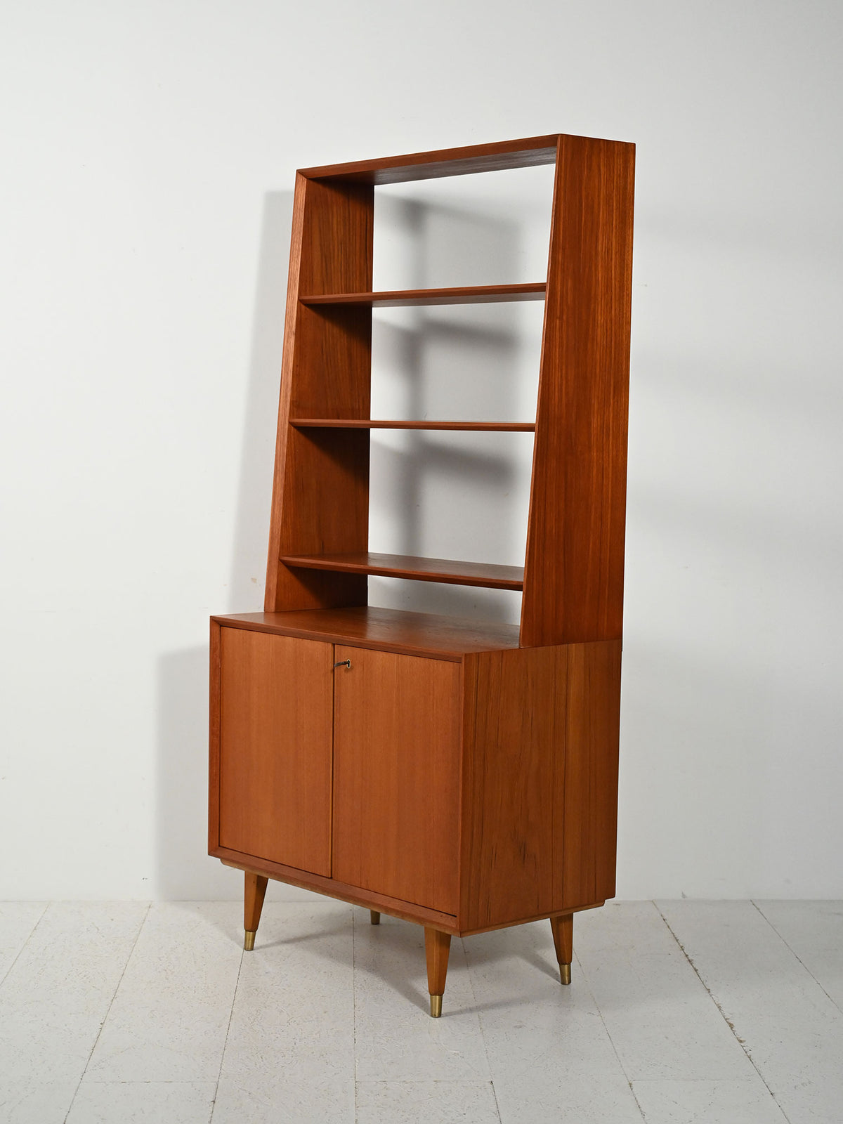Libreria scandinava con cabinet, anni 50/61 4