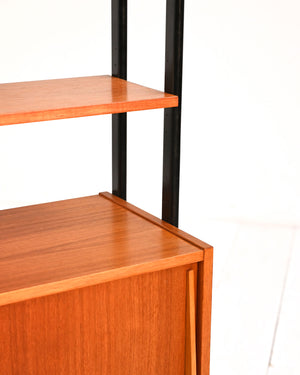 Libreria doppia scandinava in teak con montanti neri, anni ’60 14