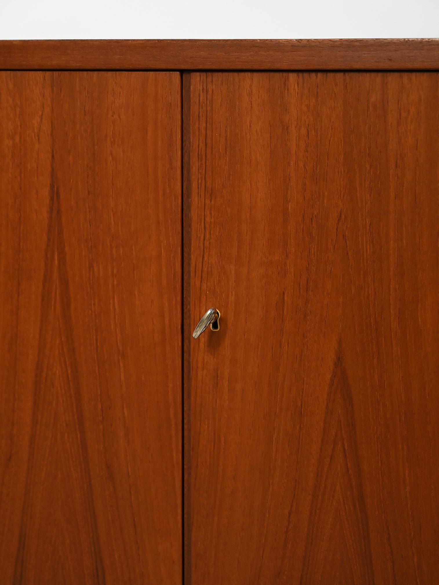 Sideboard scandinavo in teak anni 60 6