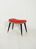 Sgabello scandinavo con velluto rosso e ottone, anni 50 2