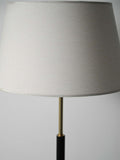 Lampada da terra scandinava in legno nero e ottone 3