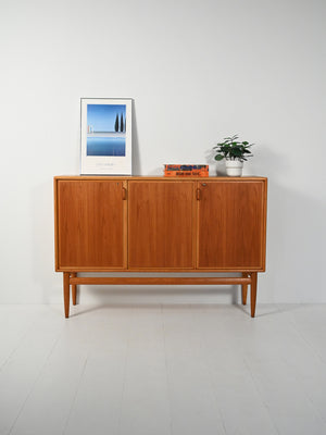 Highboard scandinavo anni 50/60 in rovere e teak con tre ante
