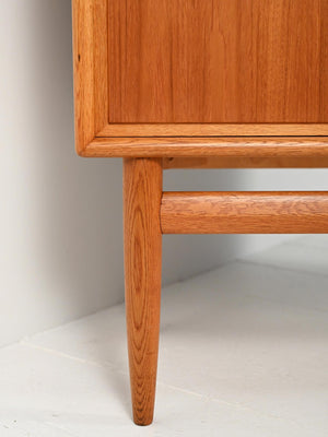 Highboard scandinavo anni 50/60 in rovere e teak con tre ante 6
