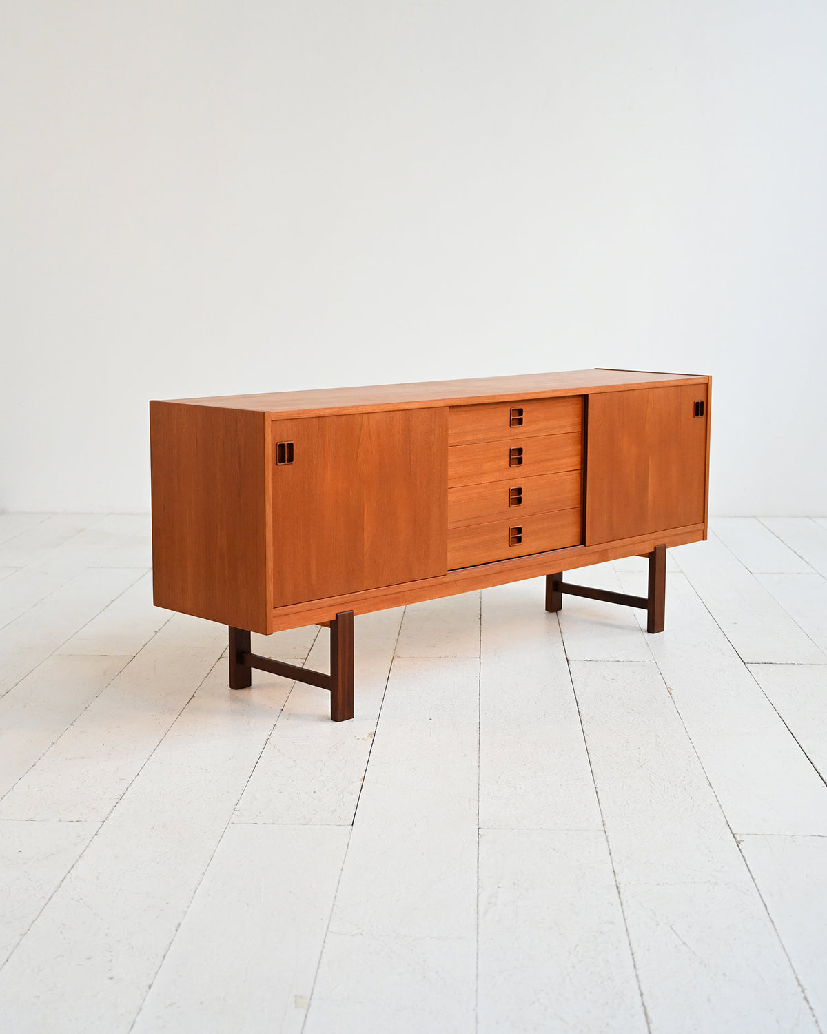 Sideboard “Comet” di Bogeryd in teak anni ’60