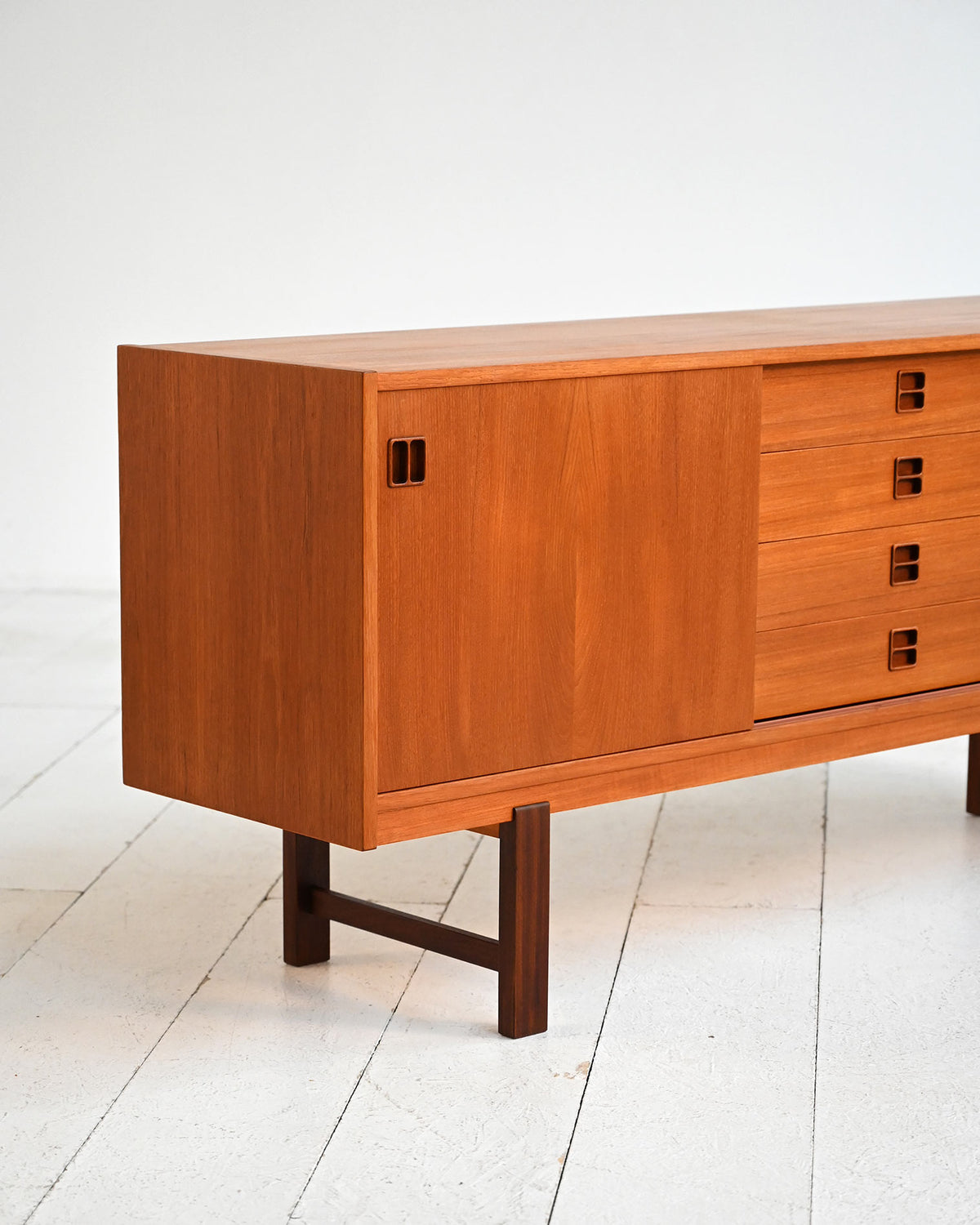 Sideboard “Comet” di Bogeryd in teak anni ’60