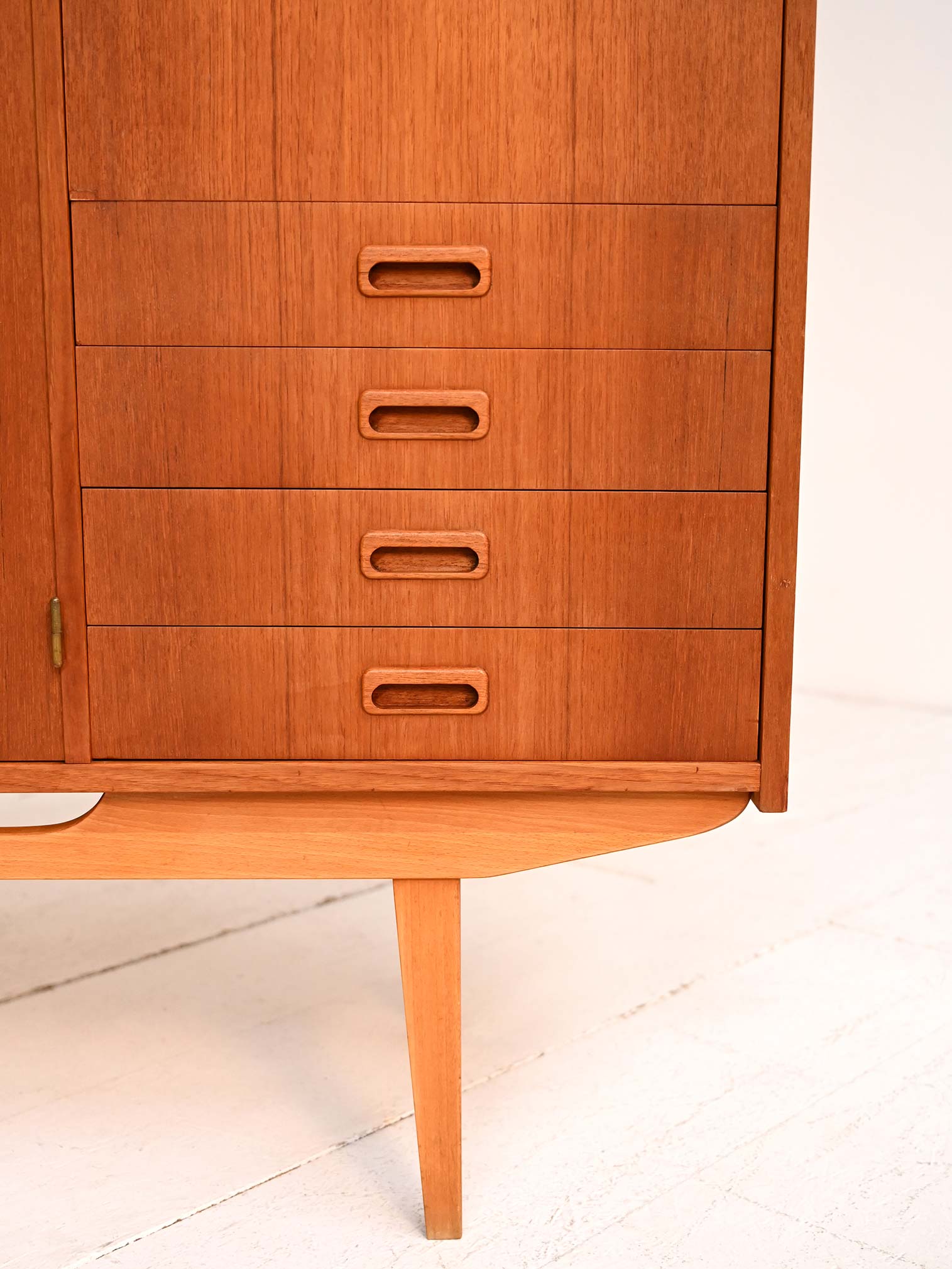 Highboard scandinavo in teak, anni ’50–’60 5