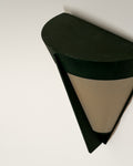 Coppia di applique scandinave coniche in metallo e bachelite, anni ’50/’60