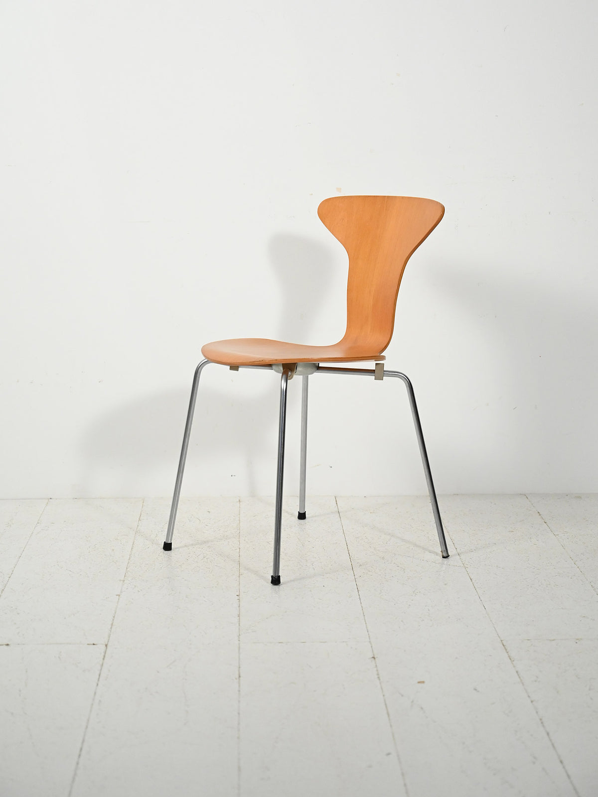 Set di 4 sedie “Mosquito” di Arne Jacobsen 4