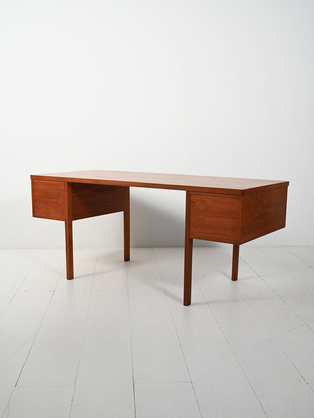 Scrivania in teak di Nanna & Jørgen Ditzel