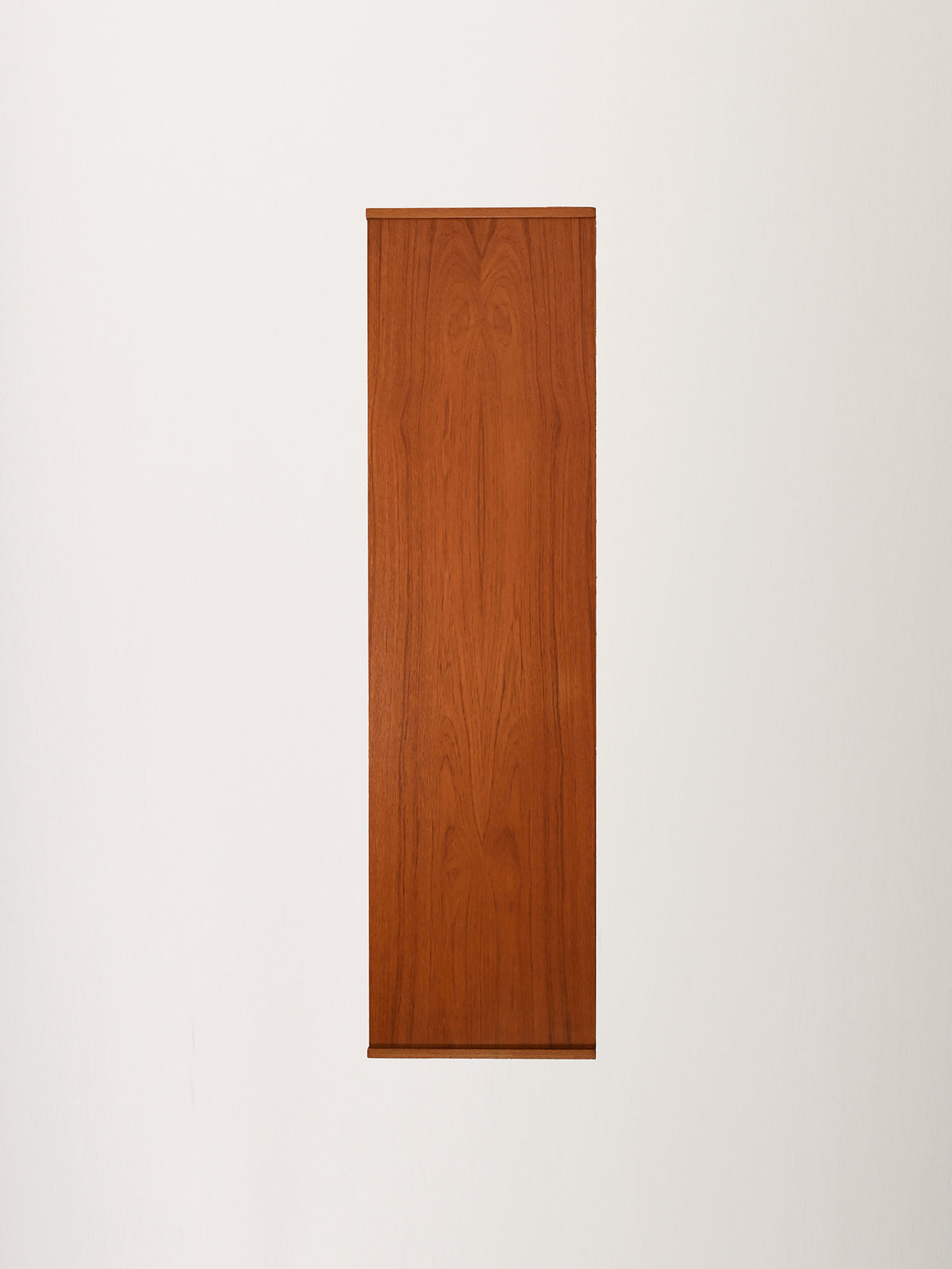 Sideboard scandinavo anni 60 dalle linee geometriche 9