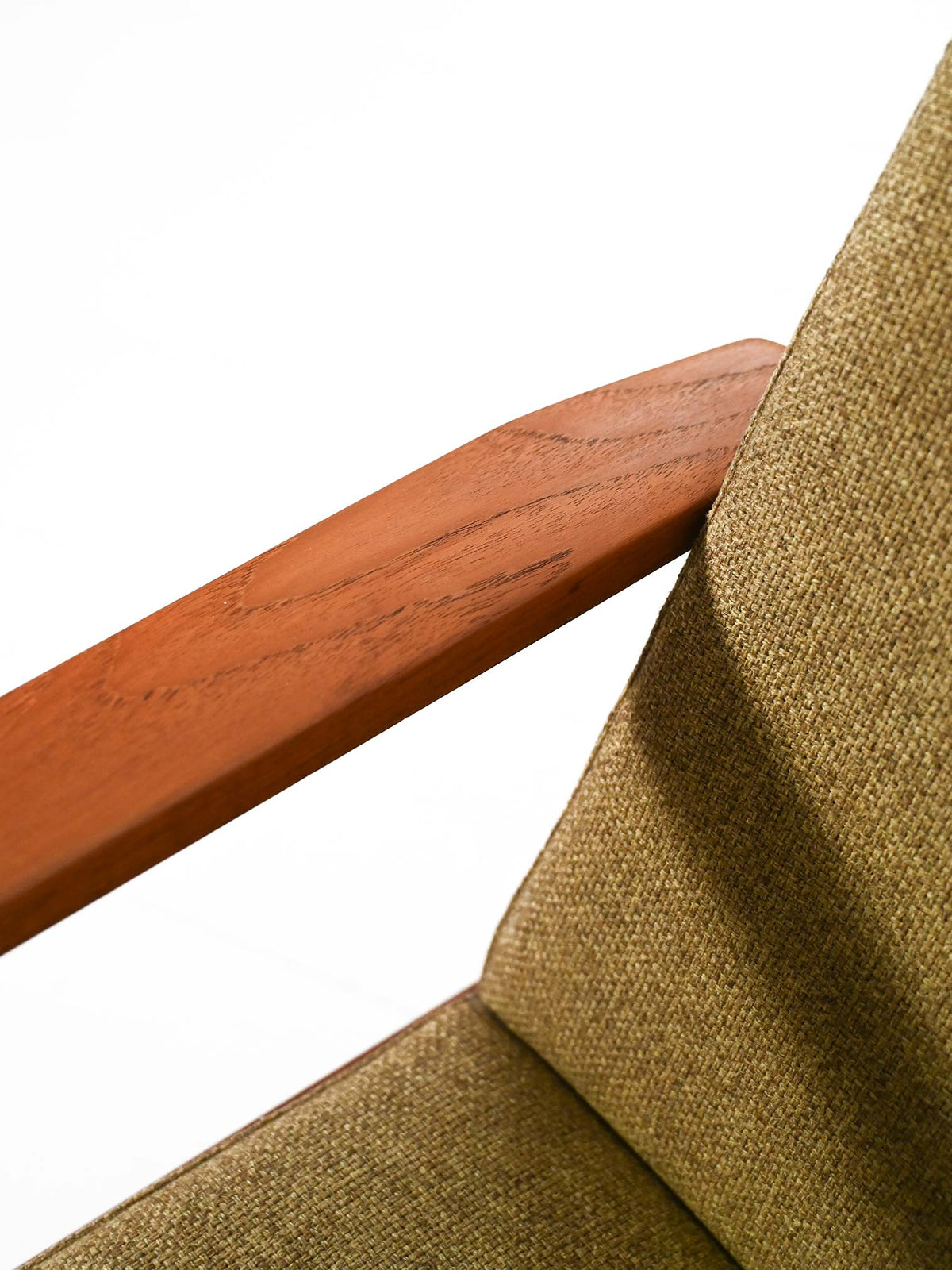 Coppia di poltrone danesi in teak con tappezzeria verde 14
