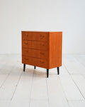 Cassettiera vintage scandinava con gambe nere, anni ’60 1