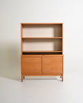 Cabinet in rovere con ante a serrandina e libreria, anni '60