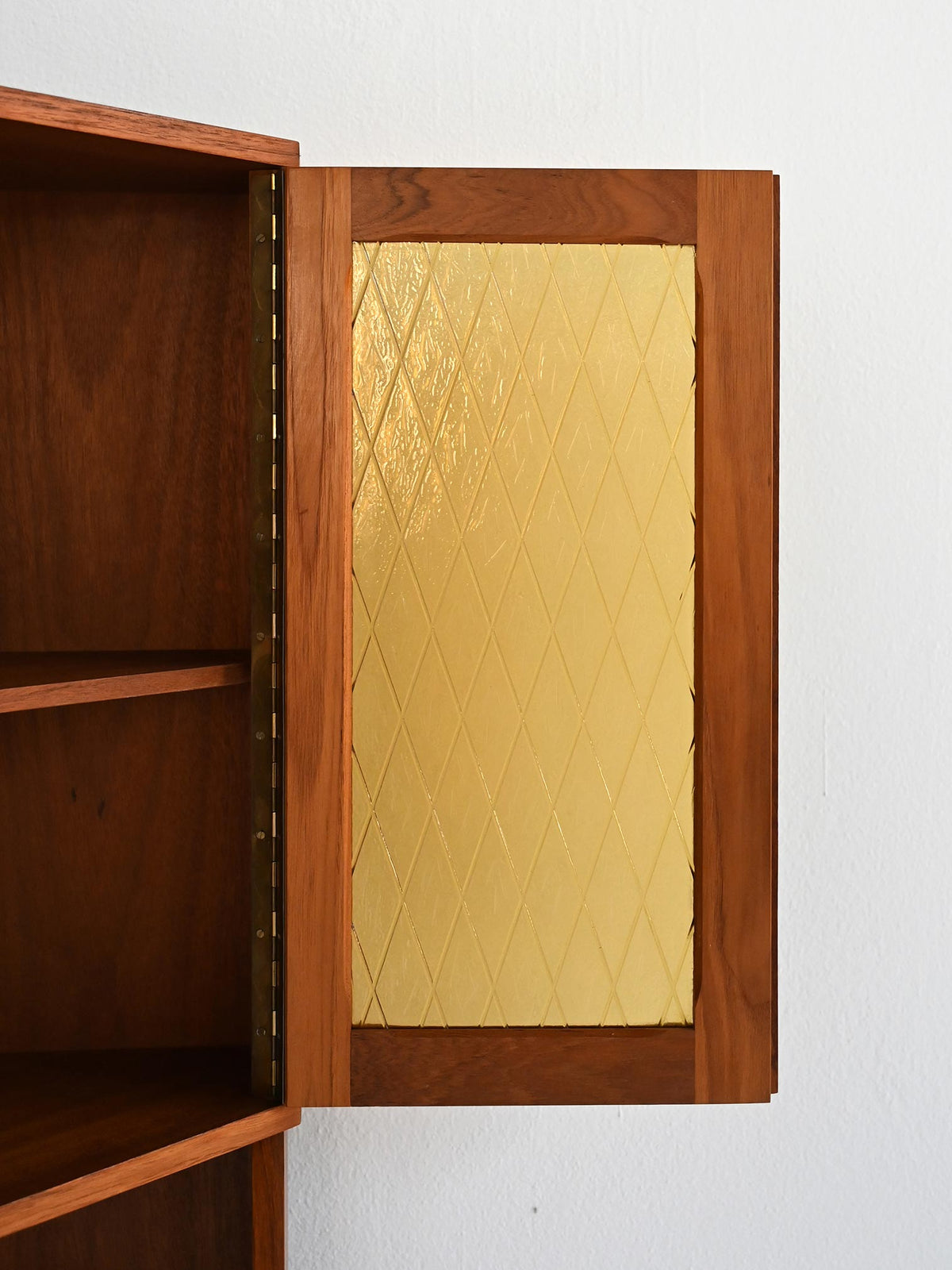 Angoliera scandinava mid-century in teak, anni ’50 5