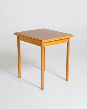 Tavolo da pranzo allungabile in faggio con top in laminato, Svezia, anni ’50-’60
